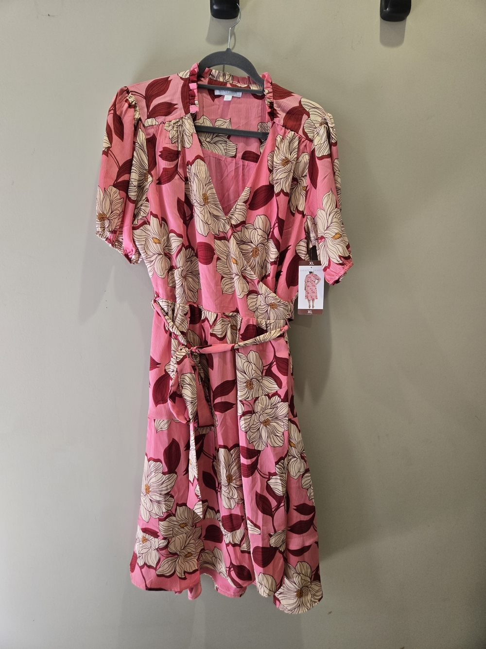 NWT Draper James Pink Floral Midi Dress with Belt